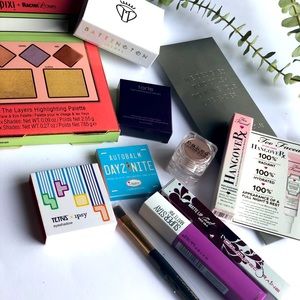 Makeup Lot (9-11 Pieces)